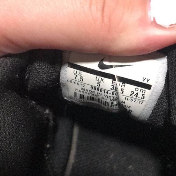 Nike Flex supreme TR6 Sz: 7.5 - Picture 9 of 12